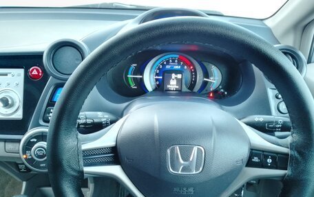 Honda Insight II рестайлинг, 2010 год, 1 100 000 рублей, 2 фотография