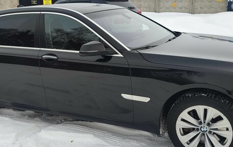 BMW 7 серия, 2015 год, 2 300 000 рублей, 9 фотография