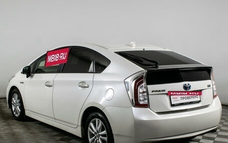 Toyota Prius, 2012 год, 1 197 000 рублей, 7 фотография