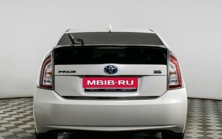 Toyota Prius, 2012 год, 1 197 000 рублей, 6 фотография