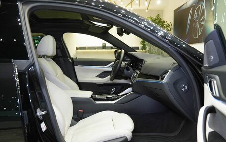 BMW 4 серия, 2022 год, 7 050 000 рублей, 22 фотография