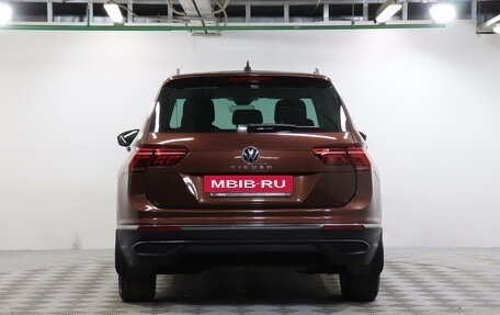 Volkswagen Tiguan II, 2021 год, 3 188 000 рублей, 6 фотография
