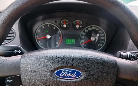 Ford Focus II рестайлинг, 2005 год, 350 000 рублей, 3 фотография