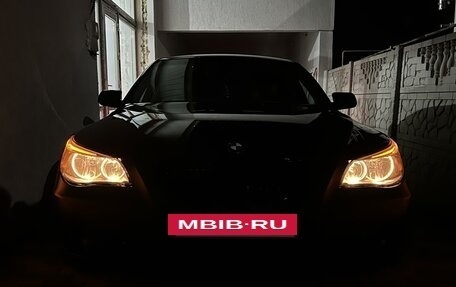 BMW 5 серия, 2003 год, 1 100 000 рублей, 5 фотография