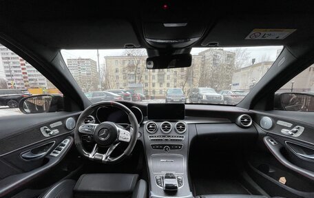 Mercedes-Benz C-Класс AMG, 2018 год, 4 700 000 рублей, 15 фотография