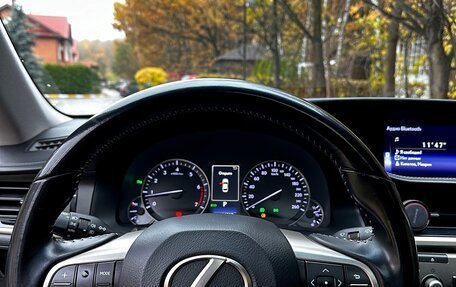 Lexus ES VII, 2017 год, 3 350 000 рублей, 19 фотография