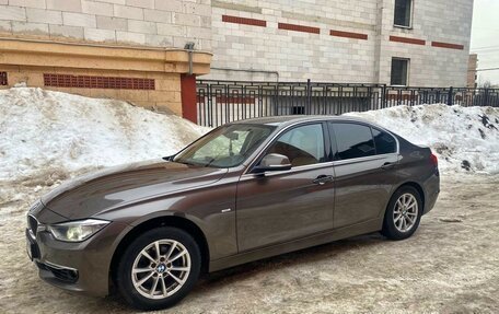BMW 3 серия, 2013 год, 2 300 000 рублей, 2 фотография