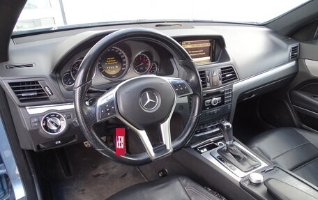 Mercedes-Benz E-Класс, 2011 год, 1 350 000 рублей, 4 фотография