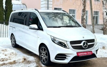 Mercedes-Benz V-Класс, 2019 год, 7 300 000 рублей, 4 фотография
