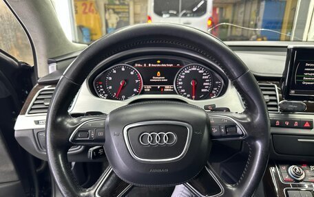 Audi A8, 2015 год, 2 200 000 рублей, 10 фотография