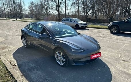 Tesla Model 3 I, 2020 год, 3 900 000 рублей, 4 фотография