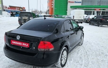Volkswagen Polo VI (EU Market), 2013 год, 700 000 рублей, 2 фотография
