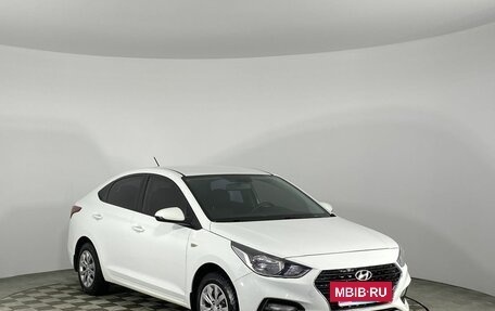 Hyundai Solaris II рестайлинг, 2017 год, 1 455 000 рублей, 2 фотография