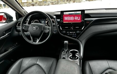 Toyota Camry, 2021 год, 4 500 000 рублей, 12 фотография