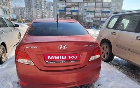 Hyundai Solaris II рестайлинг, 2011 год, 800 000 рублей, 11 фотография