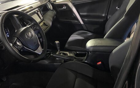 Toyota RAV4, 2015 год, 2 600 000 рублей, 14 фотография