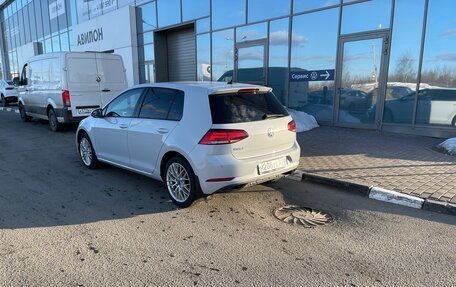 Volkswagen Golf VII, 2018 год, 2 200 000 рублей, 8 фотография