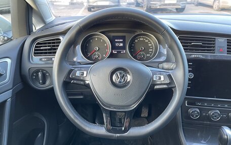 Volkswagen Golf VII, 2018 год, 2 200 000 рублей, 15 фотография
