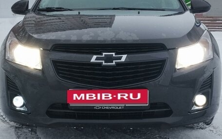 Chevrolet Cruze II, 2013 год, 895 000 рублей, 2 фотография