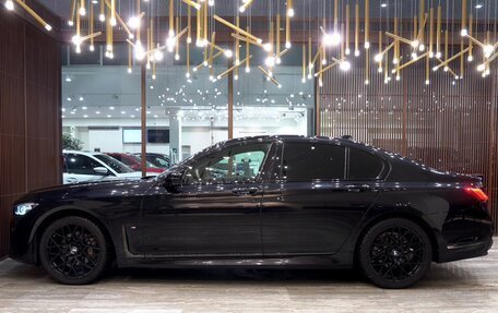 BMW 7 серия, 2019 год, 5 750 000 рублей, 2 фотография