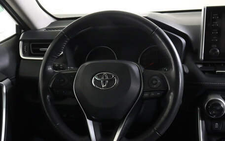 Toyota RAV4, 2021 год, 3 580 000 рублей, 17 фотография