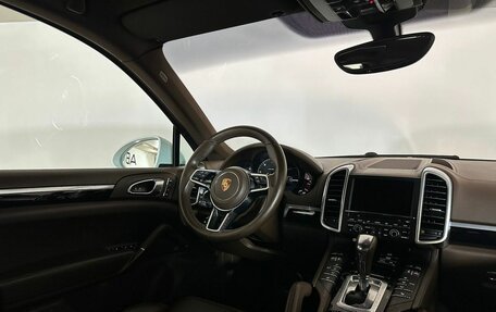 Porsche Cayenne III, 2015 год, 4 957 000 рублей, 8 фотография