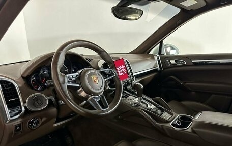 Porsche Cayenne III, 2015 год, 4 957 000 рублей, 2 фотография