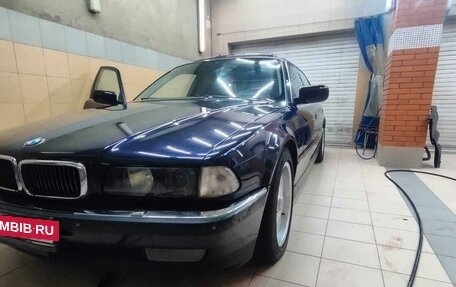 BMW 7 серия, 1995 год, 1 550 000 рублей, 15 фотография