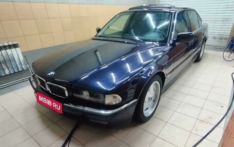 BMW 7 серия, 1995 год, 1 550 000 рублей, 11 фотография