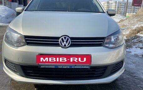 Volkswagen Polo VI (EU Market), 2011 год, 800 000 рублей, 9 фотография