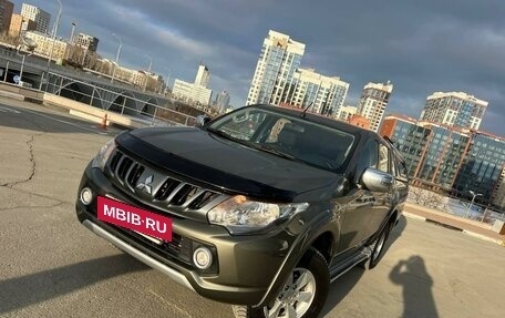 Mitsubishi L200 IV рестайлинг, 2018 год, 2 900 000 рублей, 4 фотография