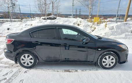 Mazda 3, 2011 год, 1 000 000 рублей, 2 фотография