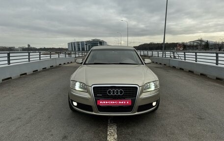 Audi A8, 2005 год, 849 000 рублей, 21 фотография