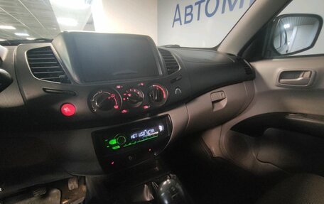 Mitsubishi L200 IV рестайлинг, 2013 год, 1 750 000 рублей, 15 фотография