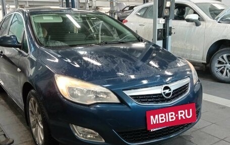 Opel Astra J, 2012 год, 801 000 рублей, 2 фотография