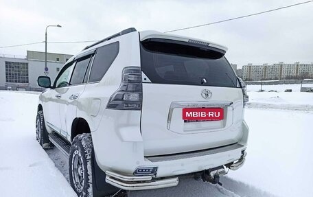 Toyota Land Cruiser Prado 150 рестайлинг 2, 2013 год, 3 450 000 рублей, 28 фотография