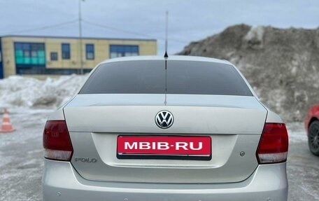 Volkswagen Polo VI (EU Market), 2011 год, 1 050 000 рублей, 2 фотография
