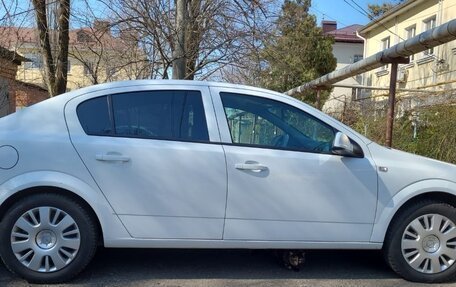 Opel Astra H, 2011 год, 900 000 рублей, 2 фотография