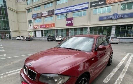 BMW 1 серия, 2010 год, 850 000 рублей, 2 фотография