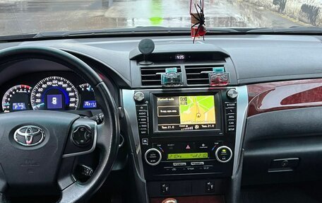 Toyota Camry, 2013 год, 1 950 000 рублей, 9 фотография