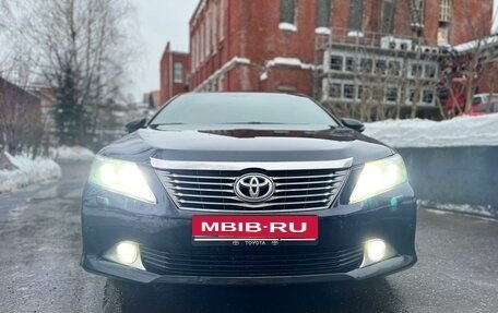 Toyota Camry, 2013 год, 1 950 000 рублей, 20 фотография