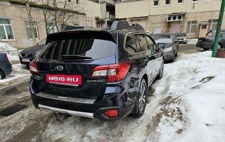Subaru Outback IV рестайлинг, 2018 год, 2 700 000 рублей, 10 фотография