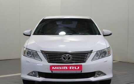 Toyota Camry, 2013 год, 1 850 000 рублей, 2 фотография