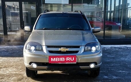 Chevrolet Niva I рестайлинг, 2018 год, 935 000 рублей, 2 фотография