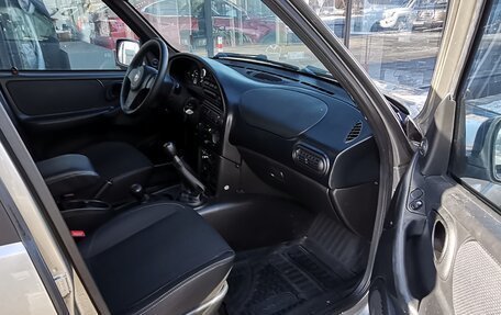 Chevrolet Niva I рестайлинг, 2018 год, 935 000 рублей, 16 фотография
