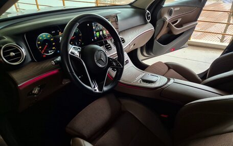 Mercedes-Benz E-Класс, 2021 год, 6 490 000 рублей, 25 фотография