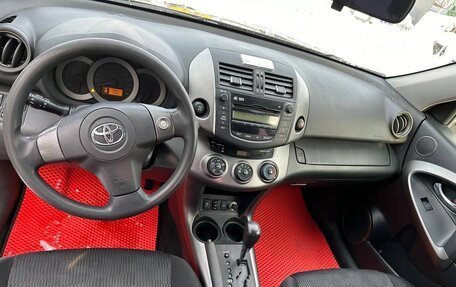 Toyota RAV4, 2010 год, 1 600 000 рублей, 4 фотография