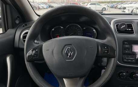 Renault Logan II, 2017 год, 768 000 рублей, 12 фотография