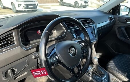 Volkswagen Tiguan II, 2019 год, 2 649 000 рублей, 6 фотография