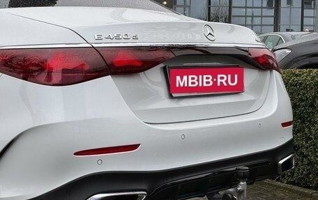 Mercedes-Benz E-Класс, 2024 год, 10 300 000 рублей, 6 фотография
